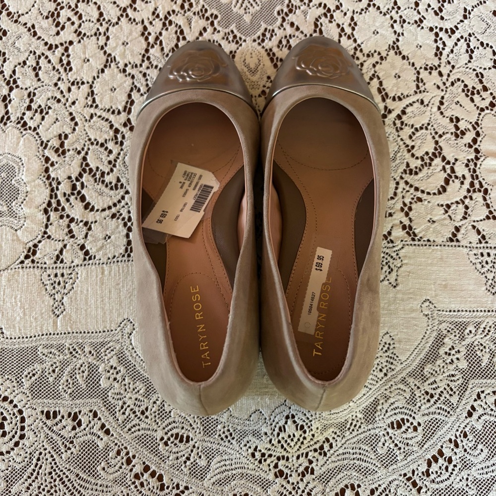 NWT taryn rose beige flats size 8 - Picture 4 of 9